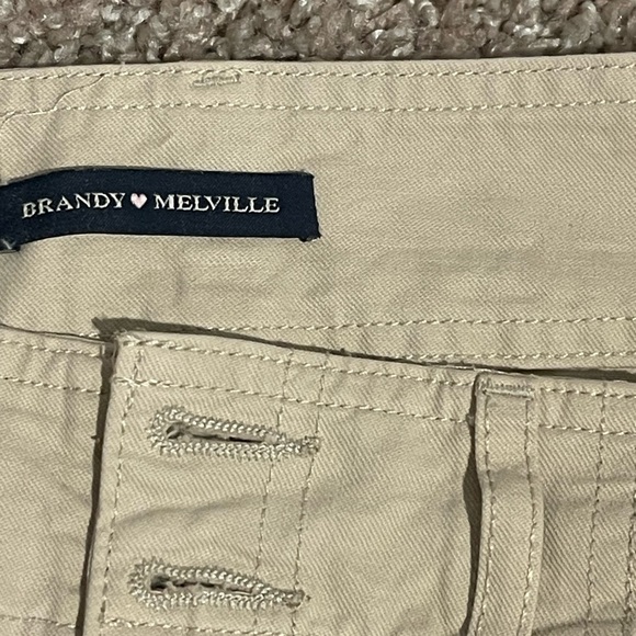 Brandy Melville Cargo Mini Skirt - Picture 4 of 5